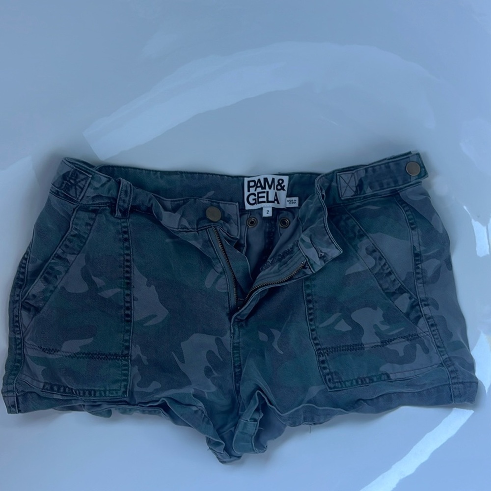 Cute Pam & Gela camo shorts